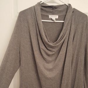 Motherhood long sleeved draped nursing top